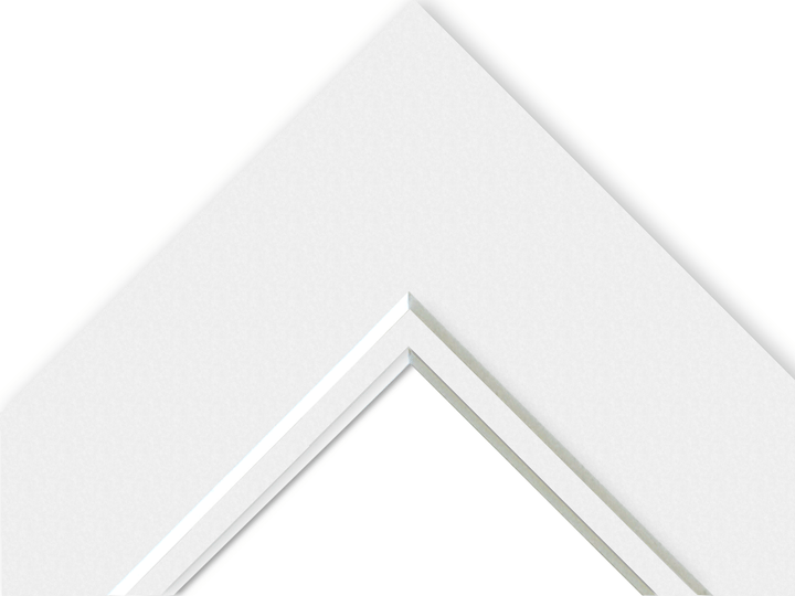 White Core Double Mounts - Frame Size 9" x 7" Image Size 7" x 5" - Pack of 20